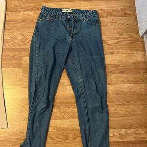 Mom jeans